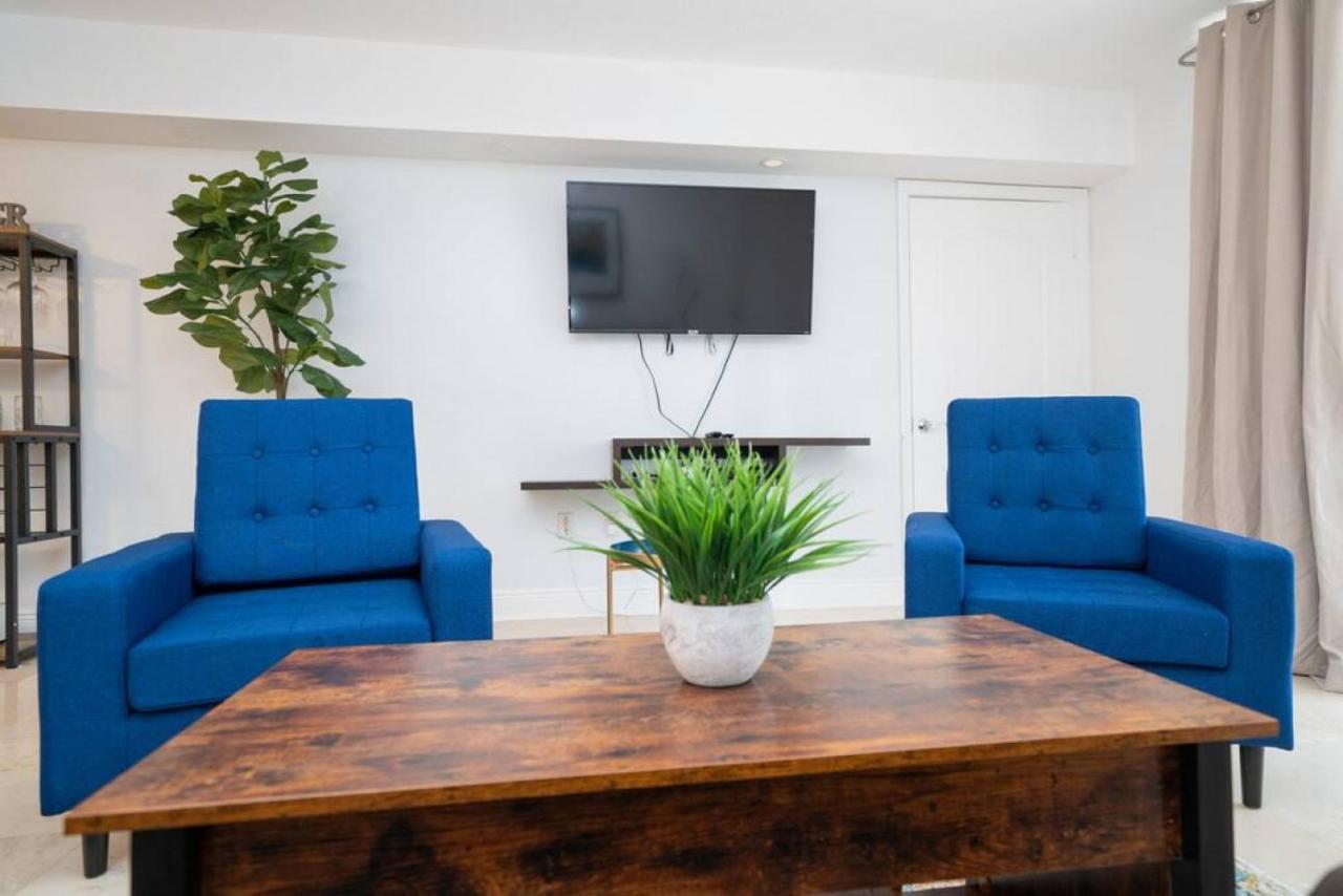 2bed 2 Bath Airbnb Friendly Building With Pool, Hot Tub, And Gym Holiday home